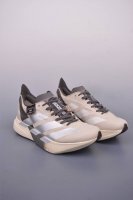 y-3 Adidas Adizero pro Evo 4 M 联名款 阿迪超轻透气缓震跑鞋 全掌碳板 整体外观造型与Adizero Adios pro Evo