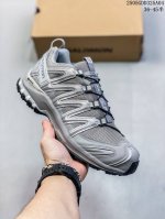salomon萨洛蒙 Xt-Quest 百搭 防滑耐磨 低帮 户外功能鞋 男女同款 香草色 尺码：见图 编码：05Gdd325A04