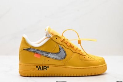 公司级Off-White X Nike Air Force 1 Ow联名空军一号 柠檬黄 全黑配色 鞋款延续了此次联名的设计风格，整体以白色为主调，鞋身内侧同样