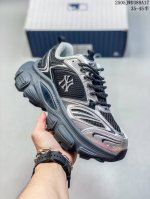 联乘Ny美国榄球洋基队 轻量增高鞋 mlb Chunky Liner New York Yankees学长鞋系列 高帮轻量增高厚底百搭休闲运动慢跑鞋 采用荔枝纹