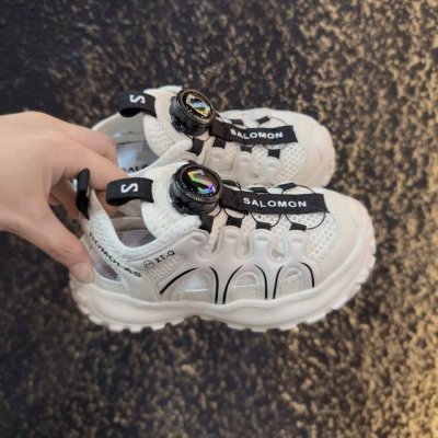 儿童萨络蒙Xt-Q旋转纽扣凉鞋 Salomon Xt-Q系列旋转纽扣包头防撞童鞋 溯溪鞋凉鞋 萨络蒙Xt-Q透气网鞋榴莲底涉水鞋沙滩鞋 码数：26-37