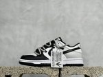 K13版 放店私 Nk Dunk Low 字母熊猫 黑灰高街解构 Sb绑带低帮休闲板鞋 Cw1590-100 #整双鞋以黑白主题配色，小图案点缀，对比下显得异常