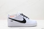 真标耐克Nike Air Force 1“07Lx空军一号低帮百搭休闲运动板鞋。柔软、弹性十足的缓震性能和出色的中底设计，横跨复古与现代的外型结合，造就出风靡全