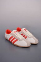 210 阿迪达斯Adidas Originals Tokyo 东京限定系列 复古百搭薄底德训运动T头鞋 采用复合牛津布组合翻毛皮饰片鞋面材质 外置Rb橡胶大底