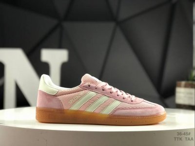 130 真标带半码Adidas Handball Spezial 复古单品 阿迪达斯经典款复古休闲板鞋 #原厂原档案开发出品 皮料切割干净无任何毛边 鞋型细节完