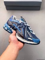 new Balance M1906Ri Nb宝藏老爹鞋款 复古元素叠加 质感超级棒 楦版型材料细节做工精细 货如实拍图 作为Nb最经典的档案鞋型之一 与 2一样