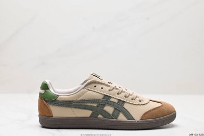 公司级亚瑟士 Onitsuka Tiger Tokuten 复古低帮休闲跑鞋 实拍首发 鞋跟 鞋舌处印有鬼塚虎特有的品牌logo标志 提升品牌的认知度 柔软内里