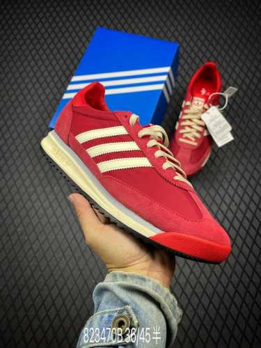 公司级阿迪达斯adidas Sl 72 Og 三叶草复古休闲跑步鞋休闲运动鞋 货号:Ie3475 尺码:36 36.5 37 38 38.5 39 40 40.