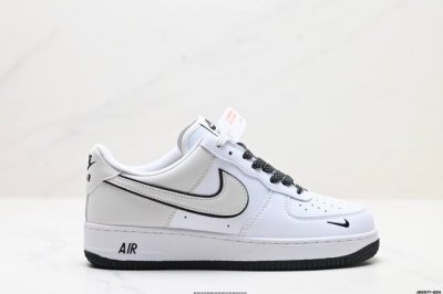 福利 公司级nike Air Force 7 原楦头原纸板 打造纯正低帮空军版型 专注外贸渠道 全掌内置蜂窝气垫 原盒配件 原厂中底钢印、拉帮完美 货号:Fg6