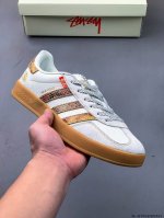 阿迪达斯Adidas Originals Gazelle德训鞋 防滑耐磨 低帮板鞋 男女同款 #独家原版原盒 原底原料 开模打造 #原厂织唛鞋标 高精密准度 #