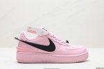 真标ambush X Nk Air Force 1‘07 Low ”Phantom“ 联名款 空军一号低帮休闲板鞋 #鞋款鞋身以及内衬均采用了纯色皮革打造，标志
