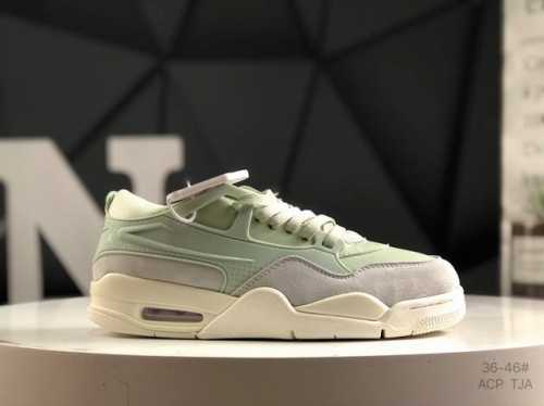 真标带半码 Air Jordan Aj4 Rm 重制版低帮复古篮球鞋 实拍首发 采用了低帮的设计 并保留了众多Aj4的经典元素 鞋身以皮革 麂皮材质拼接打造 A