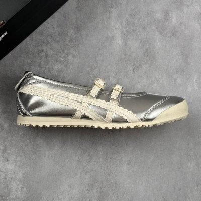 本地 核心私 Mexico 66 Tgrs 芭蕾风休闲鞋 Tgrs 芭蕾系列 Mexico 66 Tgrs 系列浪漫登场 Onitsuka Tiger 鬼塚虎轻