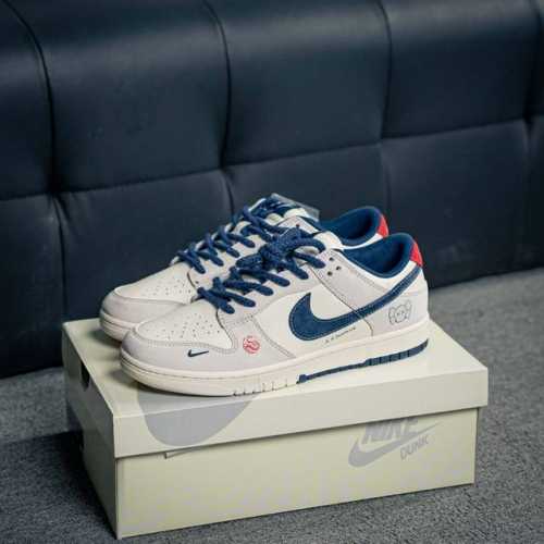 核心私 Nike Dunk 全套原楦原模倾力打造完美版型 独家原厂航空铝磨具打磨大底 鞋头坡度极致还原 无解鞋型 原盒原配 圈内天花板工艺 原厂冲刀 超高清洁度