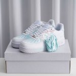 核心私 Air Force 1 原装级别 原楦头原纸板 打造纯正空军版型专注外贸渠道 全掌内置蜂窝气垫 原盒配件 原厂中底钢印、拉帮完美 货号：Cw2288 1