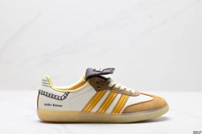 真标阿迪达斯三叶草Adidas Originals Samba Og 桑巴舞系列绅士德训足球风百搭低帮休闲运动板鞋 货号:Ie0872 尺码:36-44 Id: