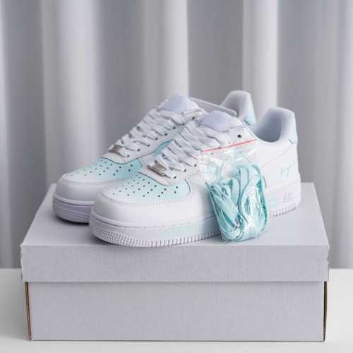 核心私 Air Force 1 原装级别 原楦头原纸板 打造纯正空军版型专注外贸渠道 全掌内置蜂窝气垫 原盒配件 原厂中底钢印、拉帮完美 货号：Cw2288 1