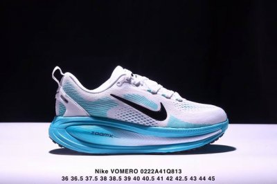180 公司级Nike Vomero 18 耐克 舒适减震防滑 低帮跑步鞋 全掌Reactx泡绵中底 前掌和后跟还配备了Air Zoom气垫单元 据说跑起来更快