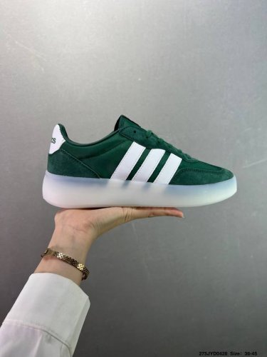 公司级Adidas Barreda Decode 阿迪舒适减震低帮休闲板鞋 官方货号：Ji2315 尺码：36 36.5 37.5 38 38.5 39 40