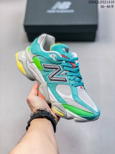 公司级New Balance 公司级版本 Nb9060 联名款 复古休闲运动慢跑鞋 鞋款灵感源自设计师本人对夏日的怀日回忆。鞋面大身由空间双格及磨砂鞋面拼接而生
