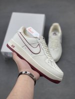 公司级 Nike Air Force 1 Low '07 白酒红低帮空军一号休闲板鞋 定制皮料 原楦原纸板 纯正版型 原装鞋盒 清洁度完美 内置全掌气垫 货号：