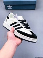 集图 阿迪达斯Adidas Originals Samba德训鞋 防滑耐磨 低帮板鞋 男女同款 简约大方的设计造型，使Notitle X Adidas Orig