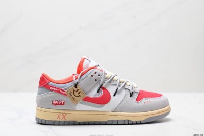 公司级耐克Nike Dunk Low 扣篮系列 复古低帮休闲运动滑板板鞋 采用脚感柔软舒适Zoomair气垫 有效吸收滑板等极限运动在落地时带来的冲击力 为街头