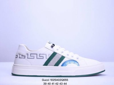 Gucci 轻奢单品鞋 广东品质原厂 高奢古驰Gucci Screener GG High-Top Sneaker休闲潮鞋系列意大利进口超软小牛皮+刺绣搭配 原