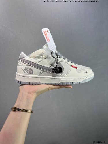 公司级Nike Sb Dunk Low 北面联名 解构抽绳鞋带 纯原大厂出品 极力推荐 原装头层材料 独家版型蒸餾加工 帶來的是更好的视觉和脚感体验 大厂纯原品