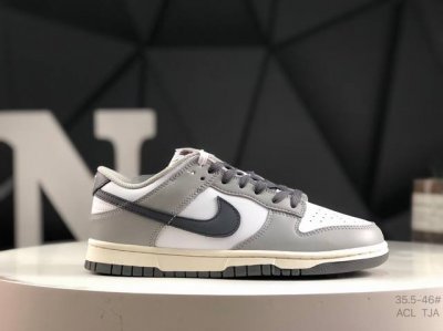 真标带半码耐克 Nike Dunk Low 低帮 原装头层材料 用料绝不含糊 独家版型蒸馏加工带来的是更好的视觉和脚感体验 清洁度 电绣工艺 皮料切割干净无任何