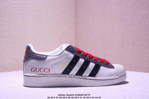 Adidas Gazelle Indoor W定制贝壳头Gucci 三叶草休闲防滑耐磨低帮板鞋鞋头出色设计 塑就出众贴合感稳固的后跟贴合足部曲线设计软弹舒适 不