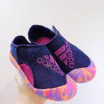 ad3.0包头网面凉鞋 Ad儿童包头凉鞋 新款，每年的爆款！实在太经典好穿！采用柔韧透气网面，搭配耐磨橡胶鞋底，新升级的质量，比往年更上一个档次 泡棉缓震鞋垫更