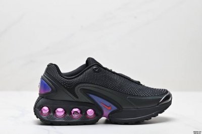 公司级Nike Air Max Dn 耐克2024全新气垫跑鞋 #全新鞋款在同侧采用了四个圆柱仓式的设计 不仅有防滑耐磨性功能 还搭配了周围一圈柔软的泡棉材质