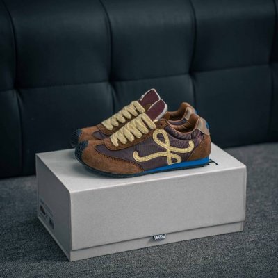 核心私 On昂跑 Cloudtilt Loewe 户外街头机能风跑步鞋 Cloud Hi Edge户外机能融合街头潮流 越界开启全新都市探索 Cloudtec专