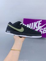 公司级耐克Nike Dunk Low 板鞋 Sb系列 经典百搭休闲运动板鞋加厚鞋舌的填充，使舒适性大大提升，同时也更方便穿脱中底部分则加入了脚感柔软舒适Zoom