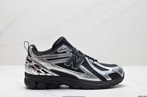 公司级new Balance M1906系列 复古单品宝藏老爹鞋款 公司级 复古元素叠加 质感超级棒 楦版型材料细节做工精细 作为nb最经典的档案鞋型之一 与