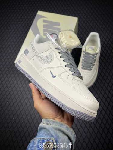 340 C支持放店 公司级 Nike Air Force 1 Low’07 空军一号低帮休闲板鞋 定制皮料 原楦原纸板 纯正空军版型 内置全掌气垫 货号：Hh7