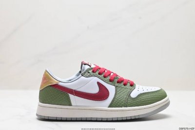 真标nike Air Jordan 1 Low Aj1乔1低帮休闲板鞋 同步官方配色 原档冲孔鞋头 四线拉帮 鞋舌高弹海绵填充 官方货号:553558-141