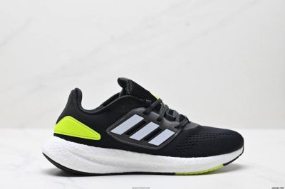 公司级阿迪达斯Adidas Pureboost 22H.Rdy 爆米花缓震中底跑步鞋。鞋面以织编材质为基底，后及跟脚趾处融全入新设计，通过格网印刷支将撑材料于附