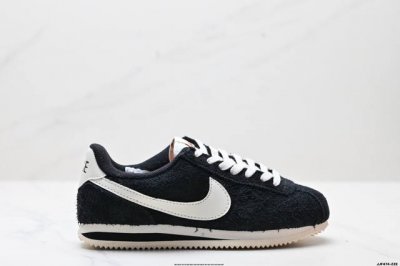 公司级Nike Classic Cortez 耐克经典轻便舒适男子阿甘鞋休闲跑步鞋运动鞋 纯粹而执着的精神 使得Cortez种在了一代人的心里 无论是否喜欢它复