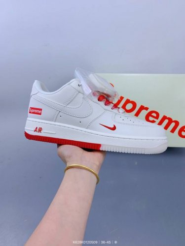 公司级Nike Air Force 1 '07 Low “Supreme联名--米红双拼”空军一号 低帮 运动鞋 休闲鞋 折边针车 工艺难度大 原楦头原纸板 原