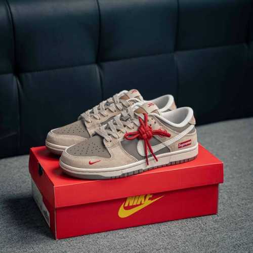 340 核心私 Nike Dunk 全套原楦原模倾力打造完美版型 独家原厂航空铝磨具打磨大底 鞋头坡度极致还原 无解鞋型 原盒原配 圈内天花板工艺 原厂冲刀 超