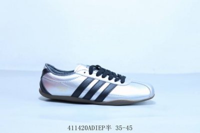 阿迪达斯 Adidas Tokyo W 足球风百搭潮流 轻松舒适防滑耐磨低帮 生活休闲鞋 货号 Jq3024 411420Adiep半 35-45
