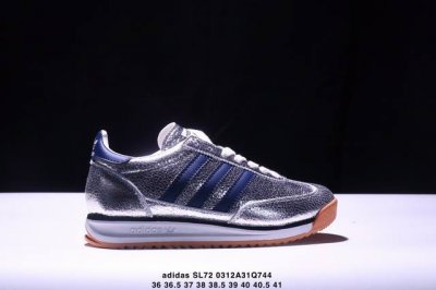 170 公司货Adidas Sl72 灵巧设计同样备受潮人喜爱 也更适宜春夏季的穿着版型、细节完美，原盒原标 专供外贸渠道。 Xm0312Q744