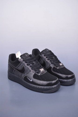 Nike Air Force 1 Low 藤原浩 原楦头原纸板 打造纯正空军版型 专注外贸渠道 全掌内置蜂窝气垫 原盒配件 原厂中底钢印、拉帮完美 官方货号：S