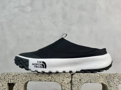 放店私 The North Face Never Stop 北面舒适百搭 防滑透气 半拖 生活休闲鞋 尺码: 36-45 编码：30