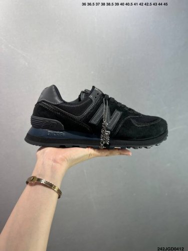 Nb新百伦New Balance U574 低帮复古休闲运动慢跑鞋 纯原版本版本 采用猪巴革组合网织物鞋面材质 全新4层组合独立私模大底 官方货号: Ml574