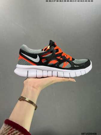 真标耐克nike Free Run+ 2 赤足二代轻跑鞋 质感新焕升级，专为短打跑造#鞋如面袜般子柔贴软合，结合性弹沙线，赋双予足众出的紧包密覆效果。 货号：5 - 点击图像关闭