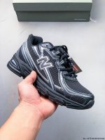 new Balance Nb740 英产 轻便复古休闲运动跑步鞋 全鞋身以网格布作为基地 在细节部分以皮革作为辅助添加 流线感很强 外形和New Balace