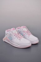 Air Jordan Stadium 90 缓震防滑休闲运动板鞋 Jordan Stadium 90充满了对Tinkerhathield 原创设计的致敬 包括中